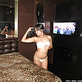 Thai teen pussy getting fucked - image 