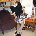 Teen Kasia schoolgirl pics shot by her BF - image 